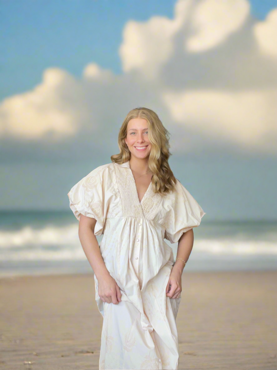 old money beach dress 30 Old Money Outfit Ideas for the Hamptons This Summer